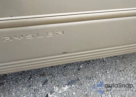 1999 Chrysler Town & Country Lx from USA, damaged, VIN 1C4GP54L7XB813376